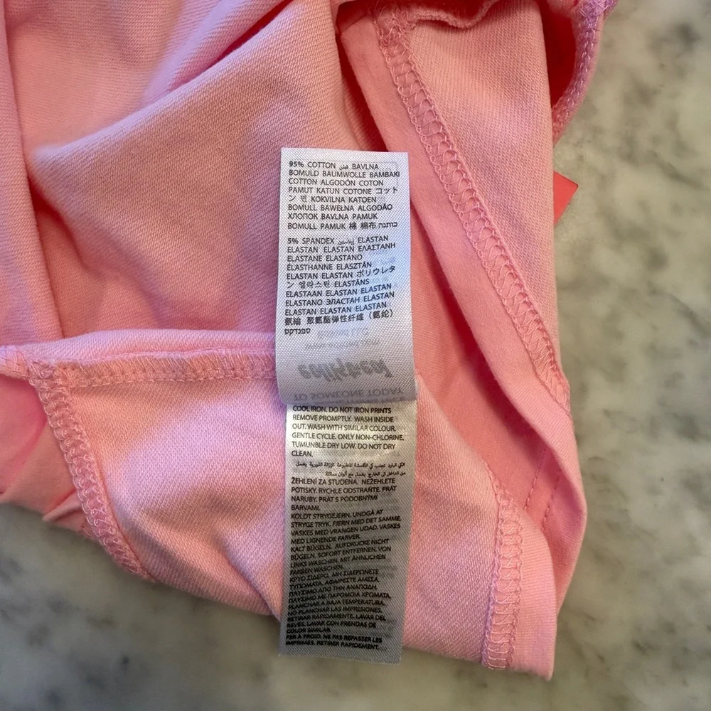 Edikted Bambi Open Back T-Shirt - Picture 7 of 7